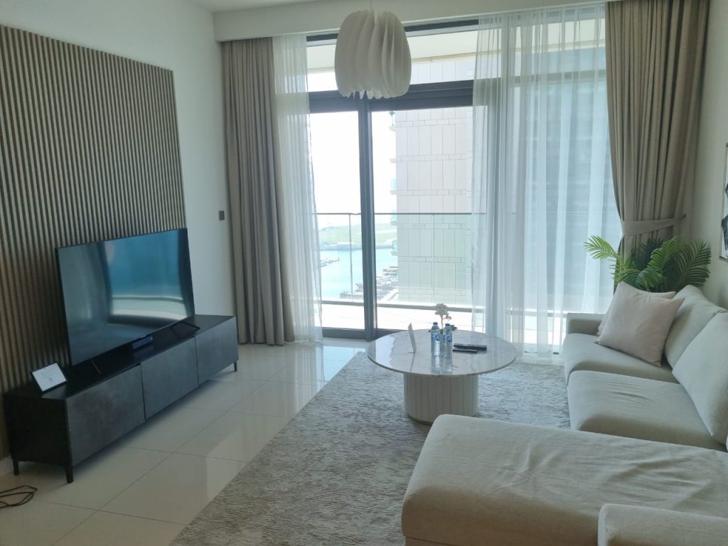 imgi_11_Apartment-for-Sale-in-Beach-Vista-1-1024x768