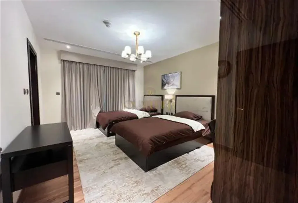 imgi_13_Apartment-for-Rent-in-Downtown-Dubai-bedroom-1-1024x698